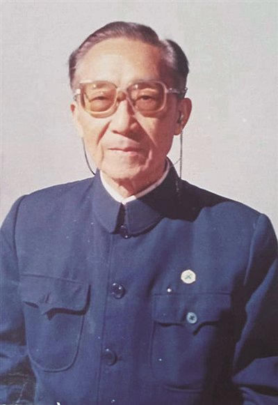 军中三剑客最新文章