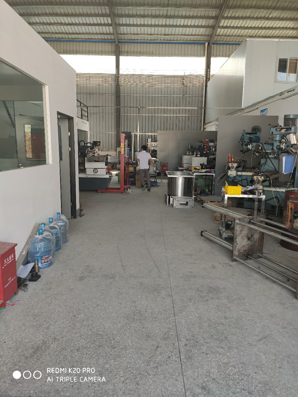 凤岗最新招聘模具师傅