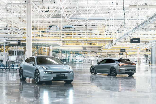 2025新澳门正版免费资本车,探索未来的资本车，澳门正版免费资本车的发展与展望（2025年）
