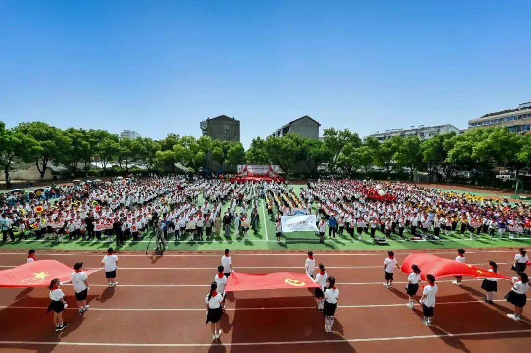 2025年新奥开奖结果查询,揭秘未来新奥开奖结果查询系统——走向智能化与高效化的新篇章（XXXX年预测分析）