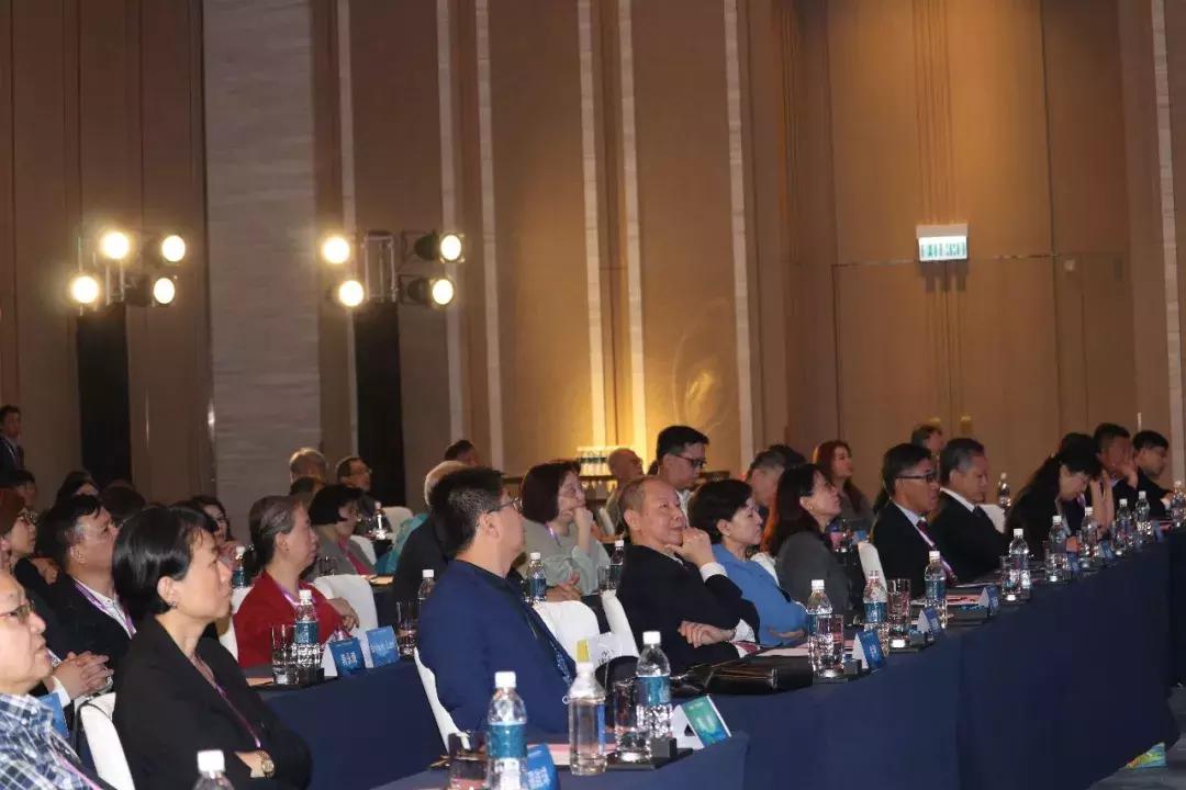 新澳门正牌挂牌之全篇,新澳门正牌挂牌之全篇