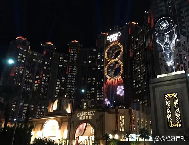 2025年新澳门今晚开什么,探索未来的澳门博彩业，2025年新澳门今晚开什么？